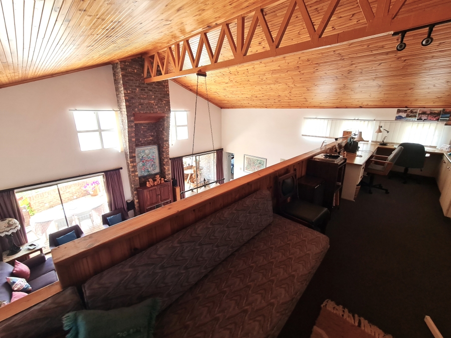 4 Bedroom Property for Sale in Wavecrest Eastern Cape